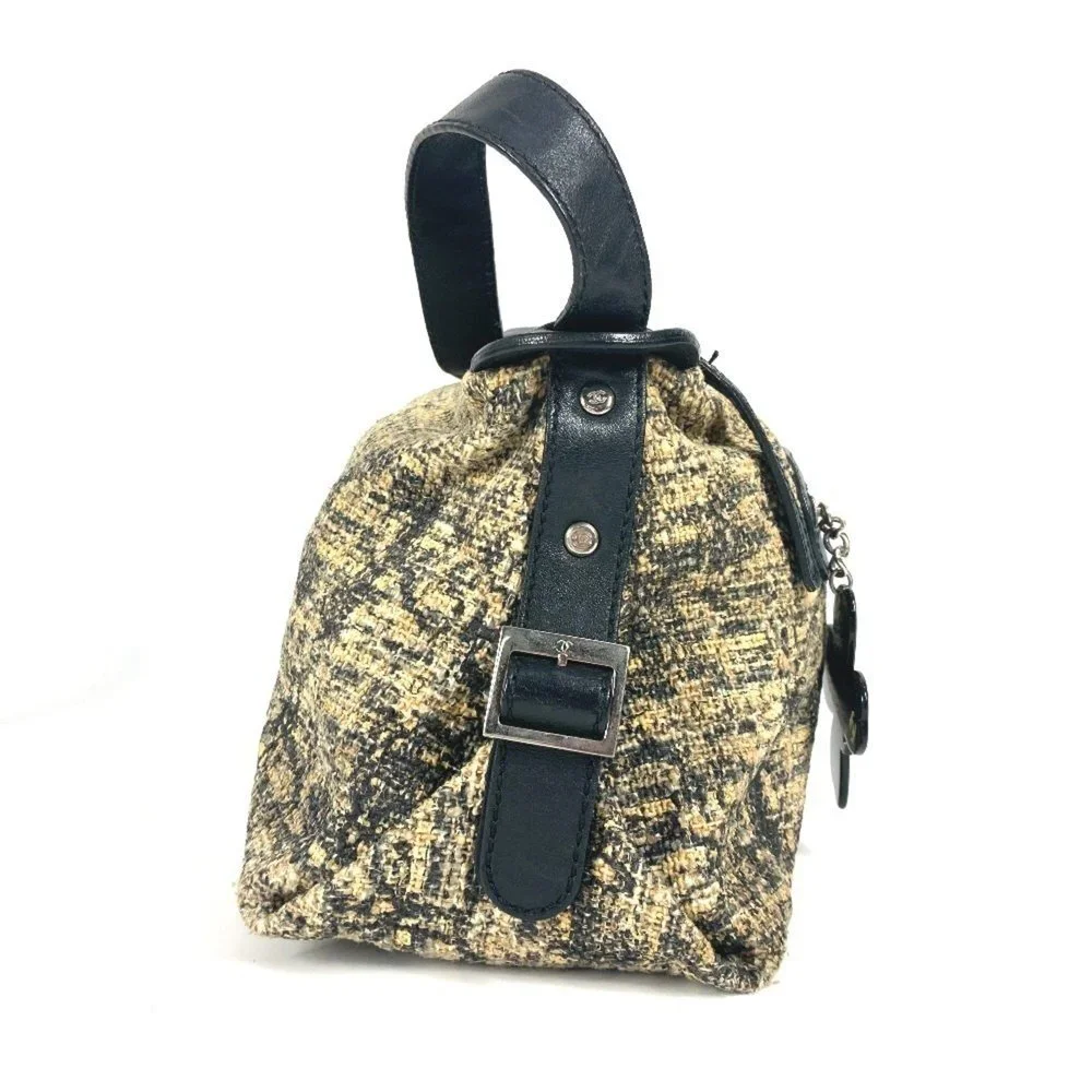 CHANEL Black Leather Logo Shoulder Bag